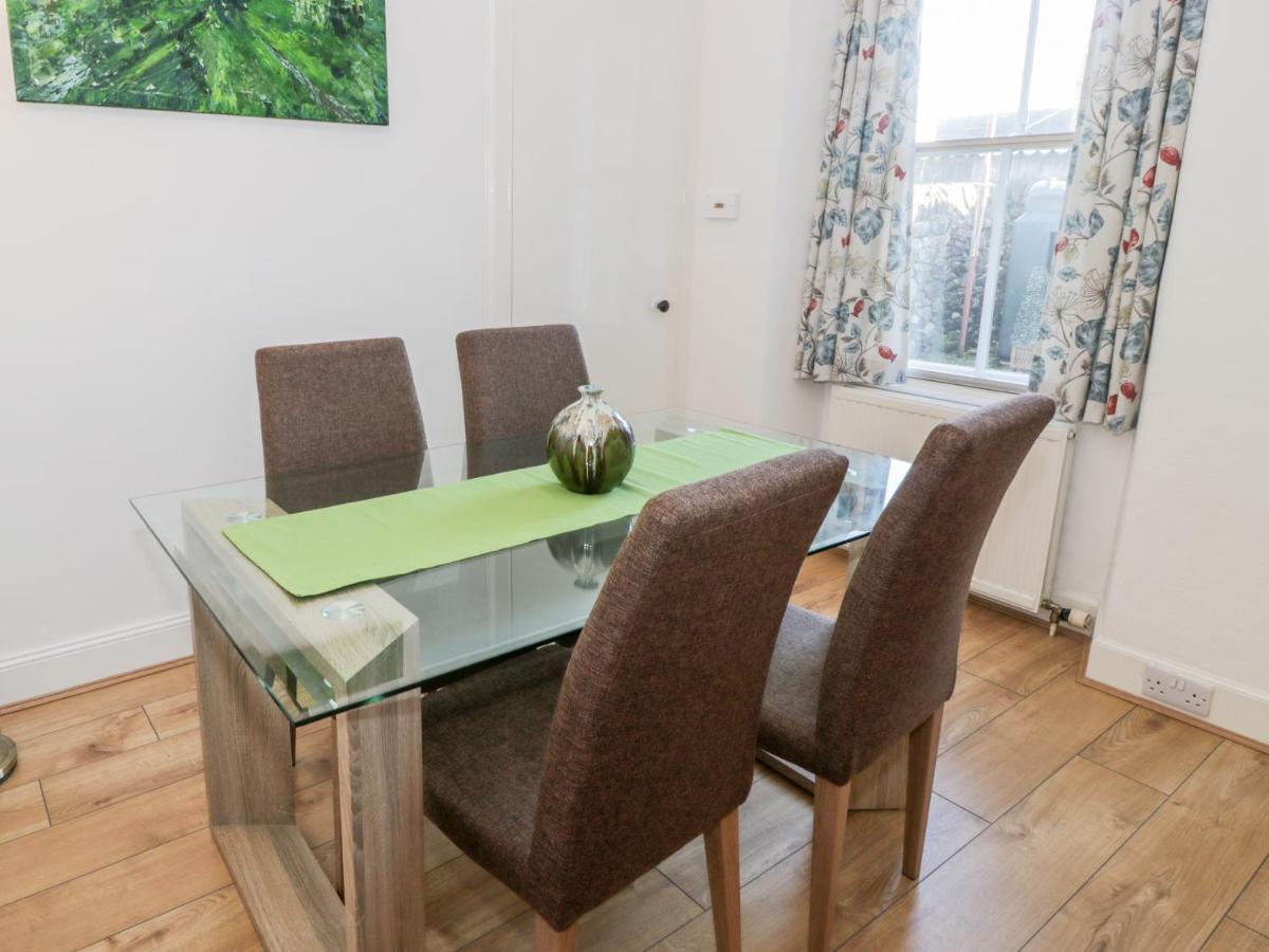 1 Alpine Place Thornhill  Dış mekan fotoğraf