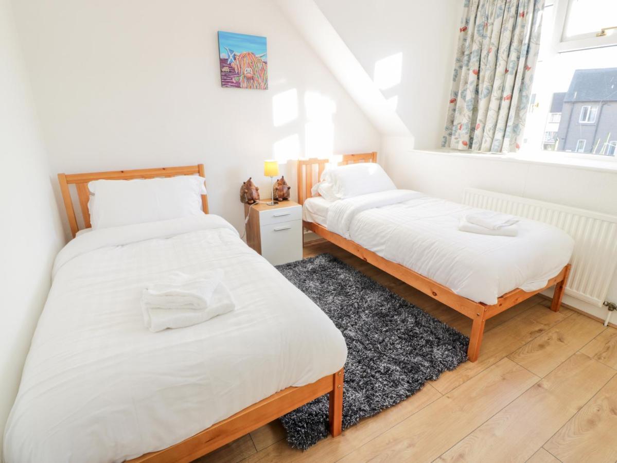 1 Alpine Place Thornhill  Dış mekan fotoğraf